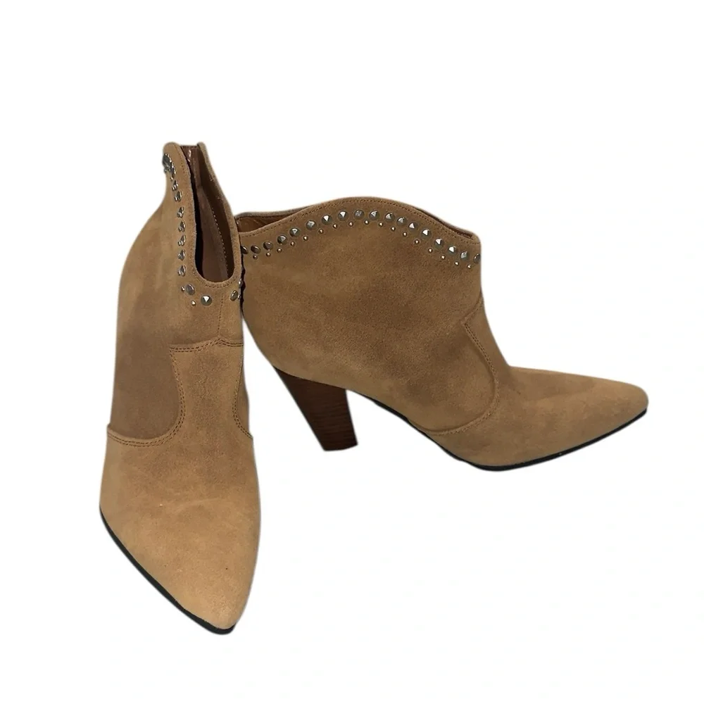 NEW $159 Nine West Women's SERA Ankle Boot Suede Leather Studded Brown 8.5